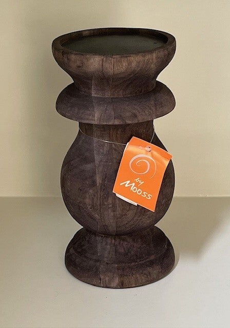 Robuuste houten kandelaar van by Mooss