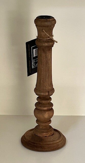 Robuuste houten kandelaar van by Mooss