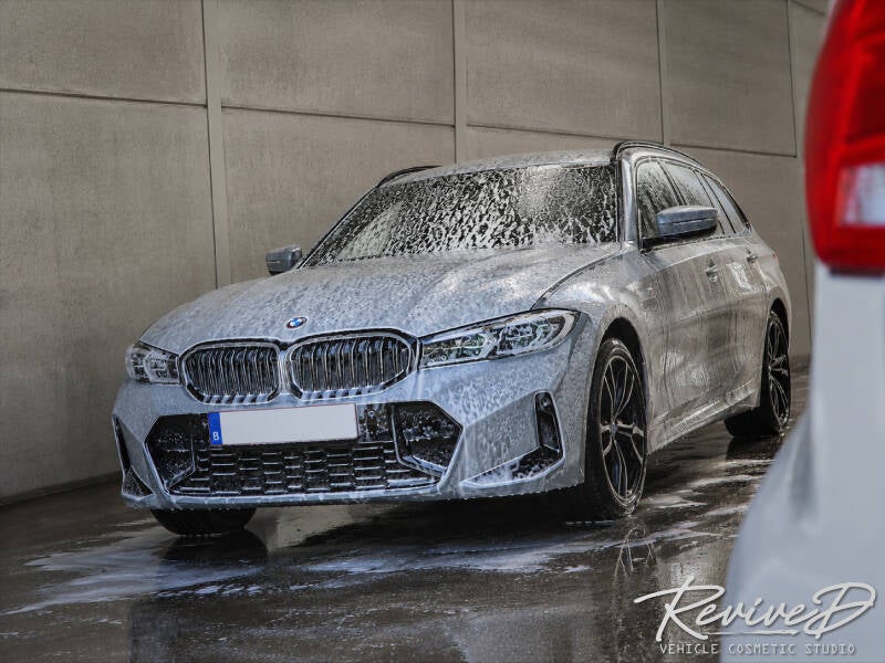 BMW 330E detailing