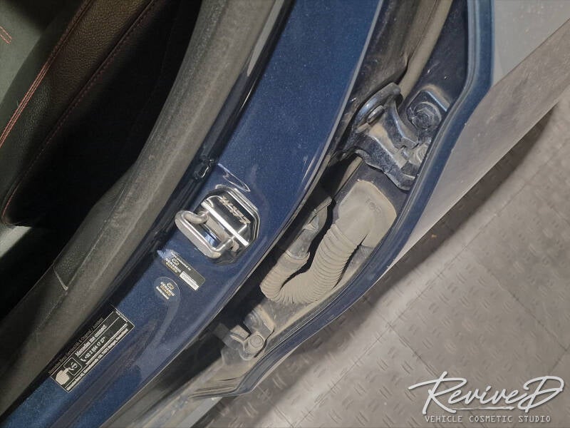mercedes-a250e-13-1-standard.jpg