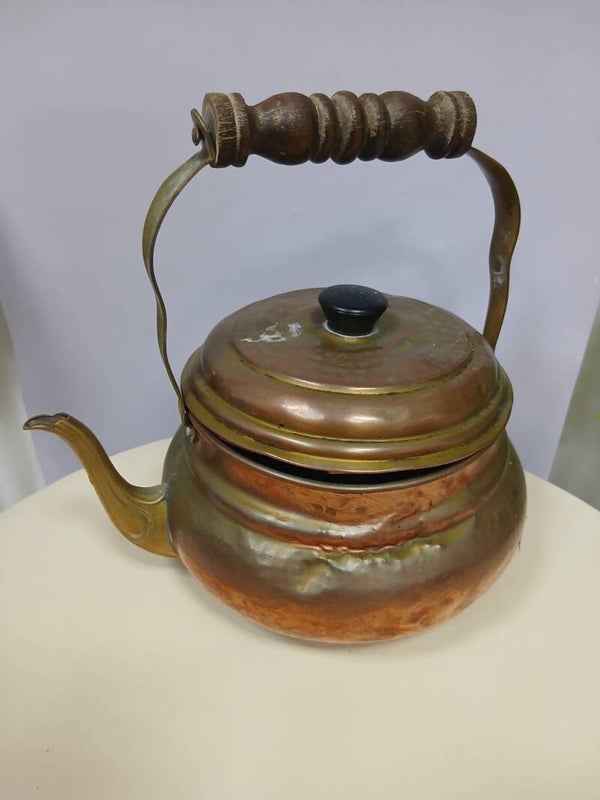 Bollitore antico in rame pezzo da collezione