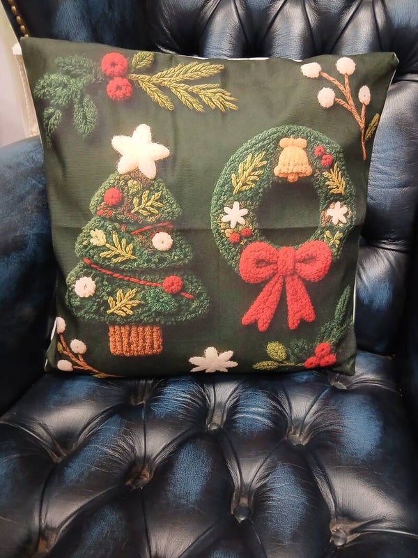 Cuscino con albero e ghirlanda Natalizia