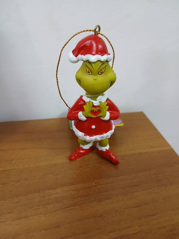 Decorazione per albero del grinch con mani a cuore