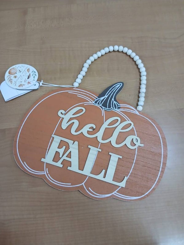 Decorazione zucca in legno da appendere con scritta