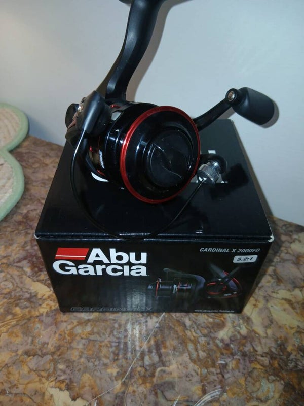 Mulinello con scatola Abu Garcia articolo nuovo