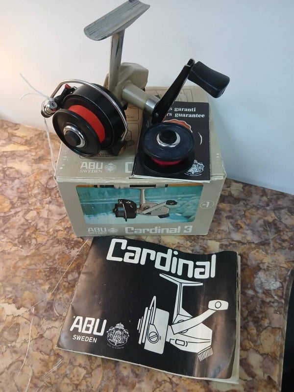 Mulinello da pesca con scatola vintage Cardinal
