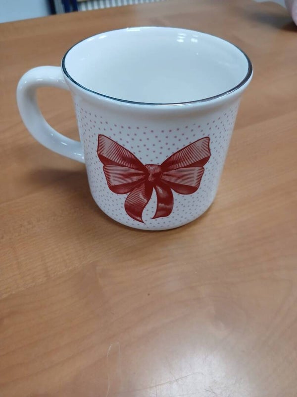 Tazza con fiocco
