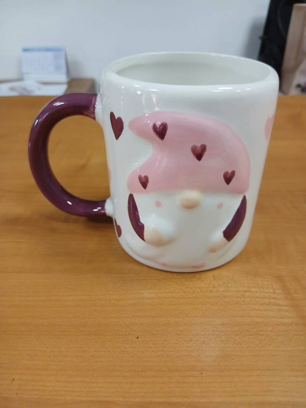 Tazza con gnomo rosa