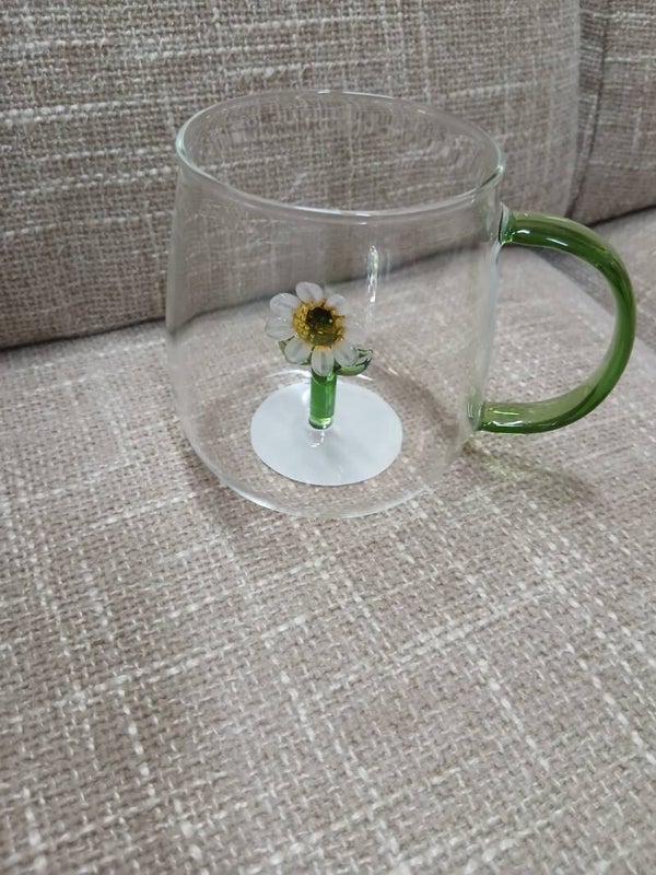 Tazza in vetro soffiato con Margherita articolo nuovo