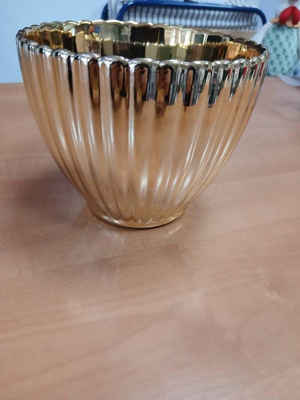 Vaso color oro