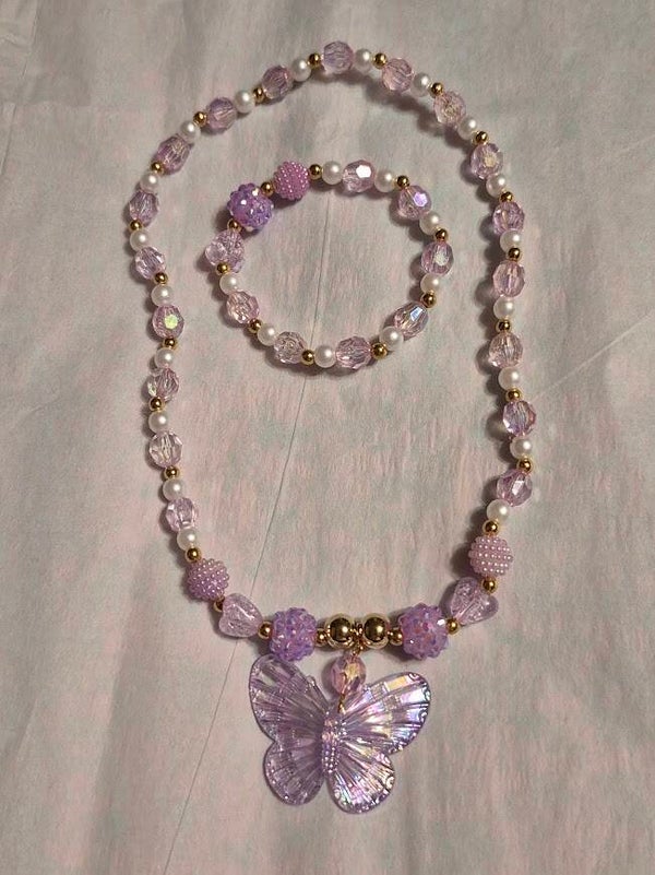BUTTERFLY NECKLACE SET