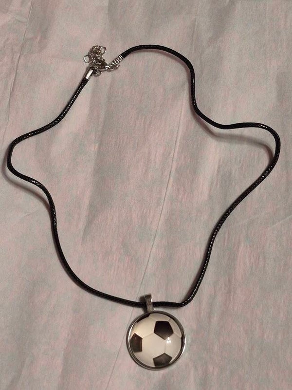 SOCCER NECKLACE