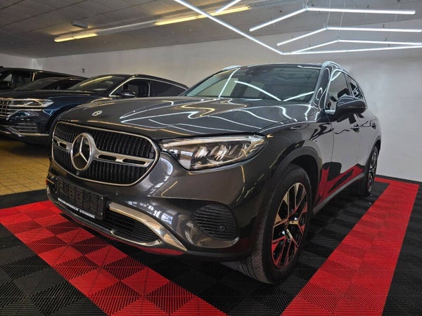 Mercedes-Benz GLC 220 d*1-Hand*4Matic*Panorama*Leder*