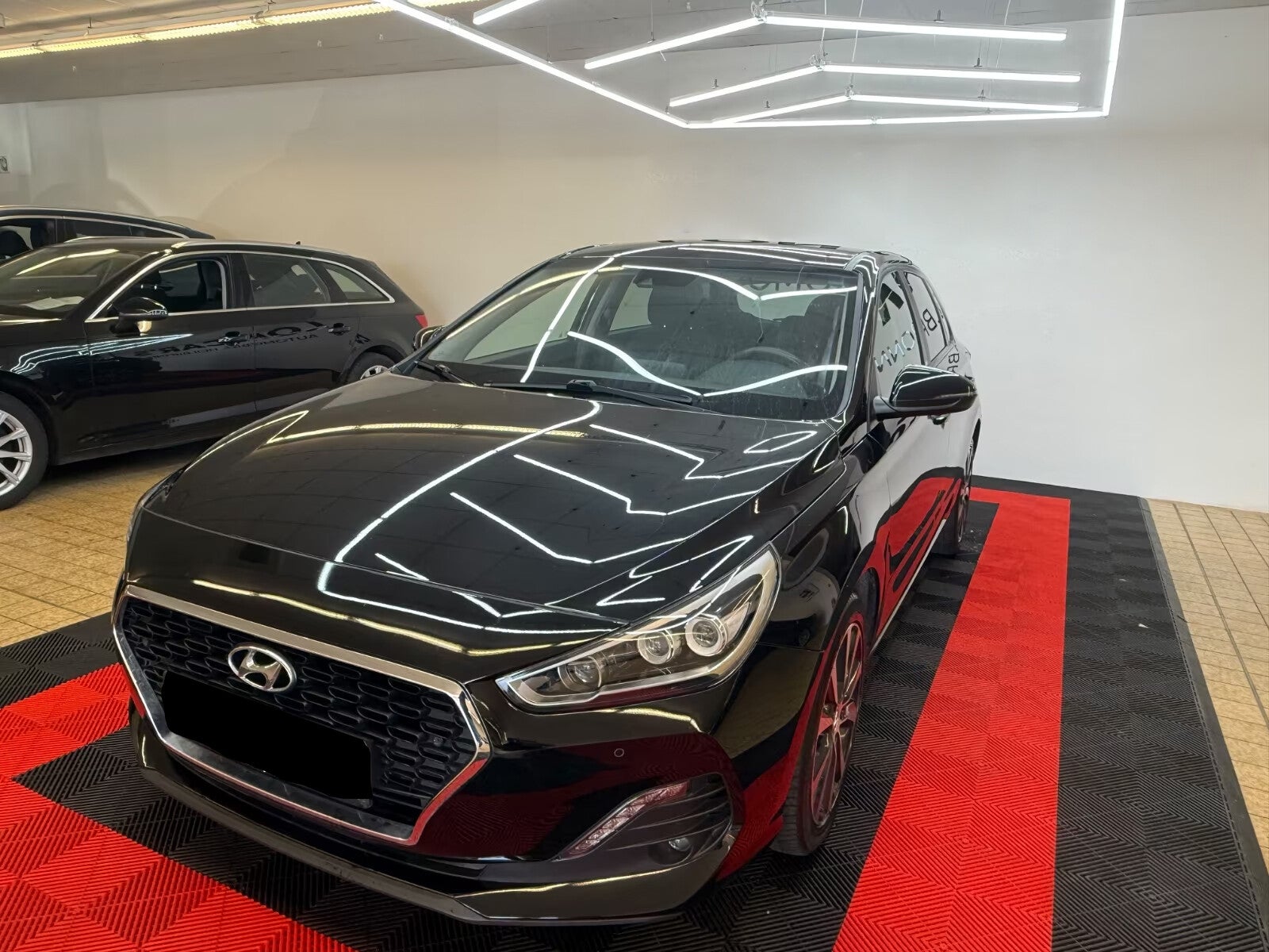 Hyundai i30 YES! Plus/Navi/Kamera/LED/PDC/TOP