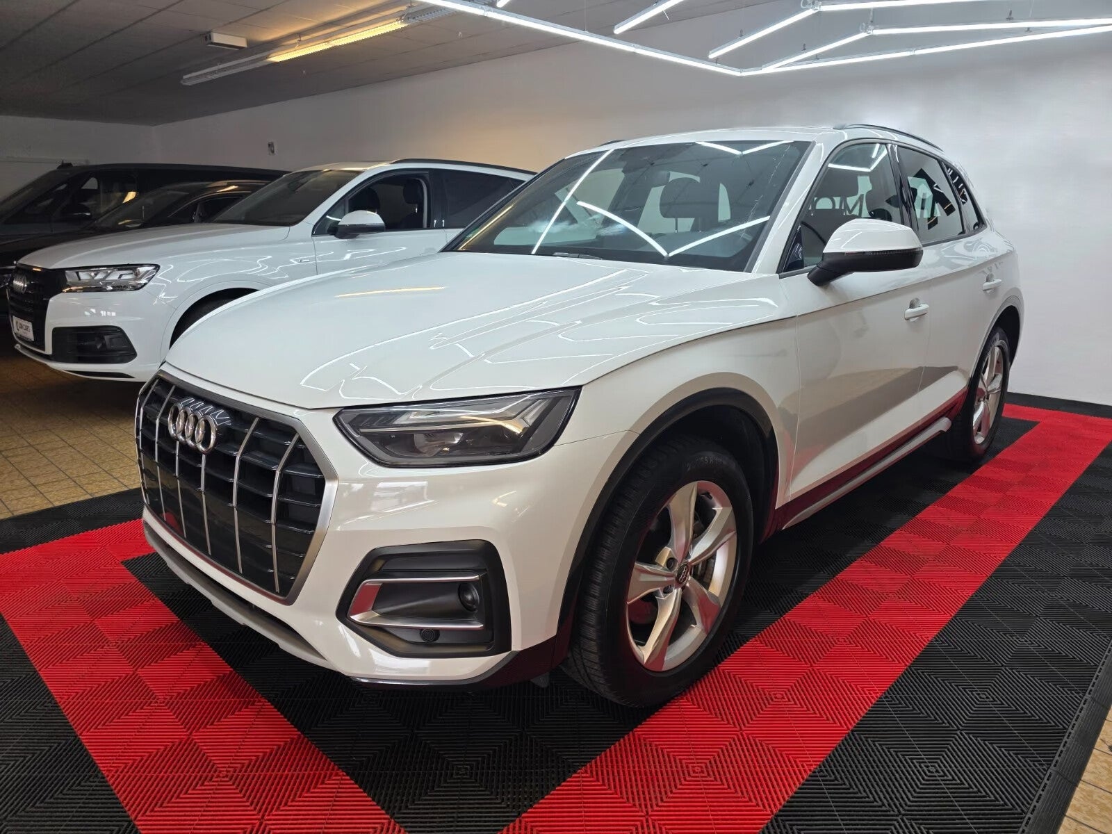 Audi Q5 40 TDI quattro/Navi/Led/Leder,Erster H/Top