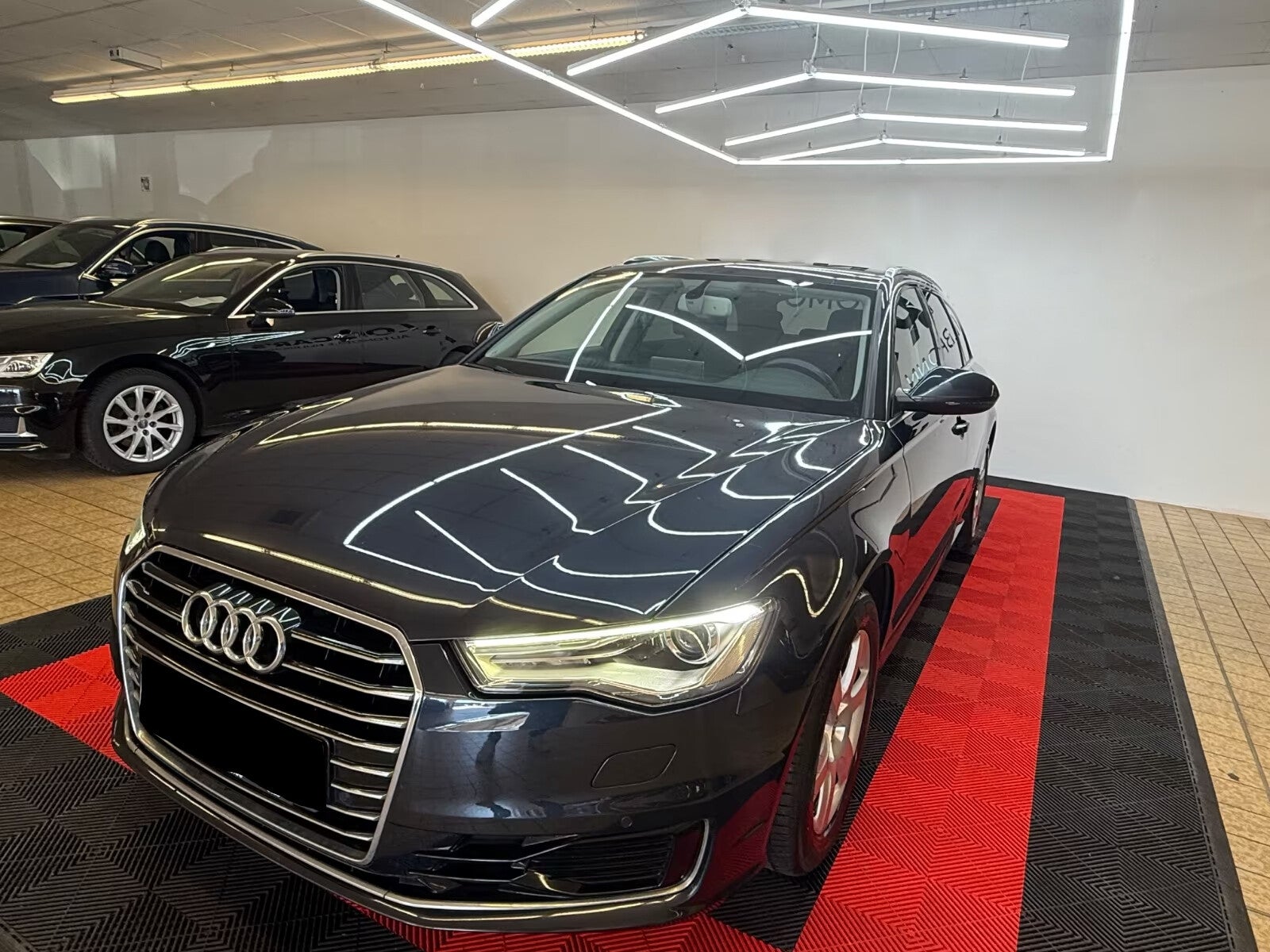 Audi A6 Avant 2.0 TDI ultra/Navi/Xenon/Kamera/TOP