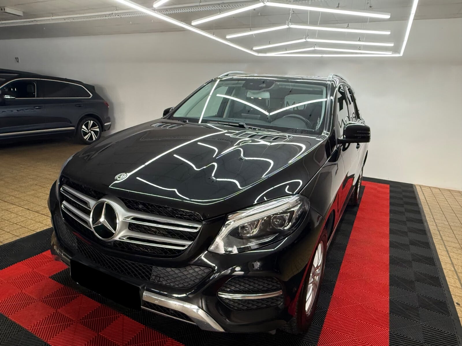 Mercedes-Benz GLE 350 d 4Matic/Navi/LED/Leder/Totwinkel/TOP