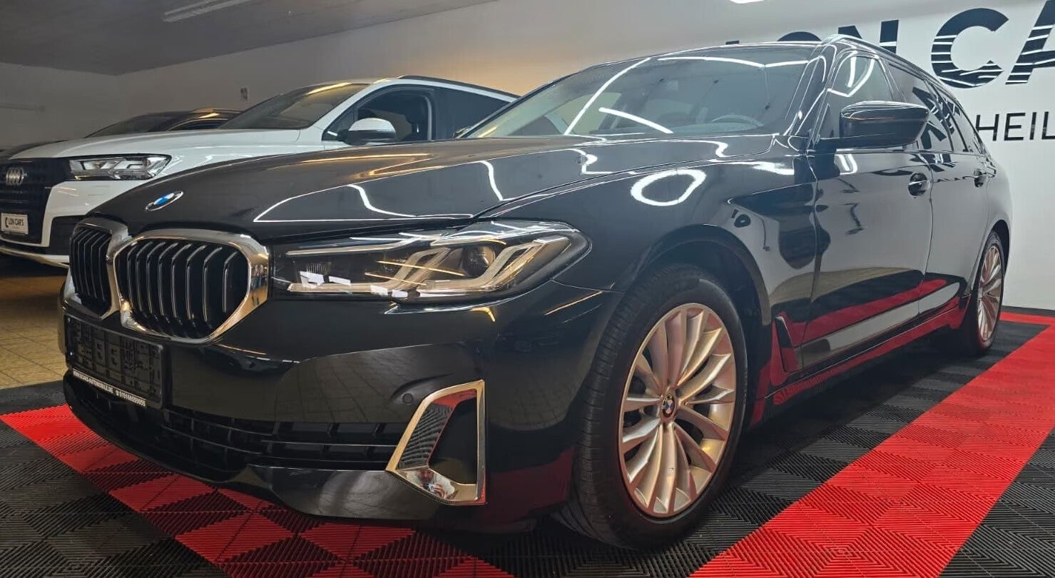 BMW 520 Touring*1-Hand*xD* Line*Leder*Head-UP Display