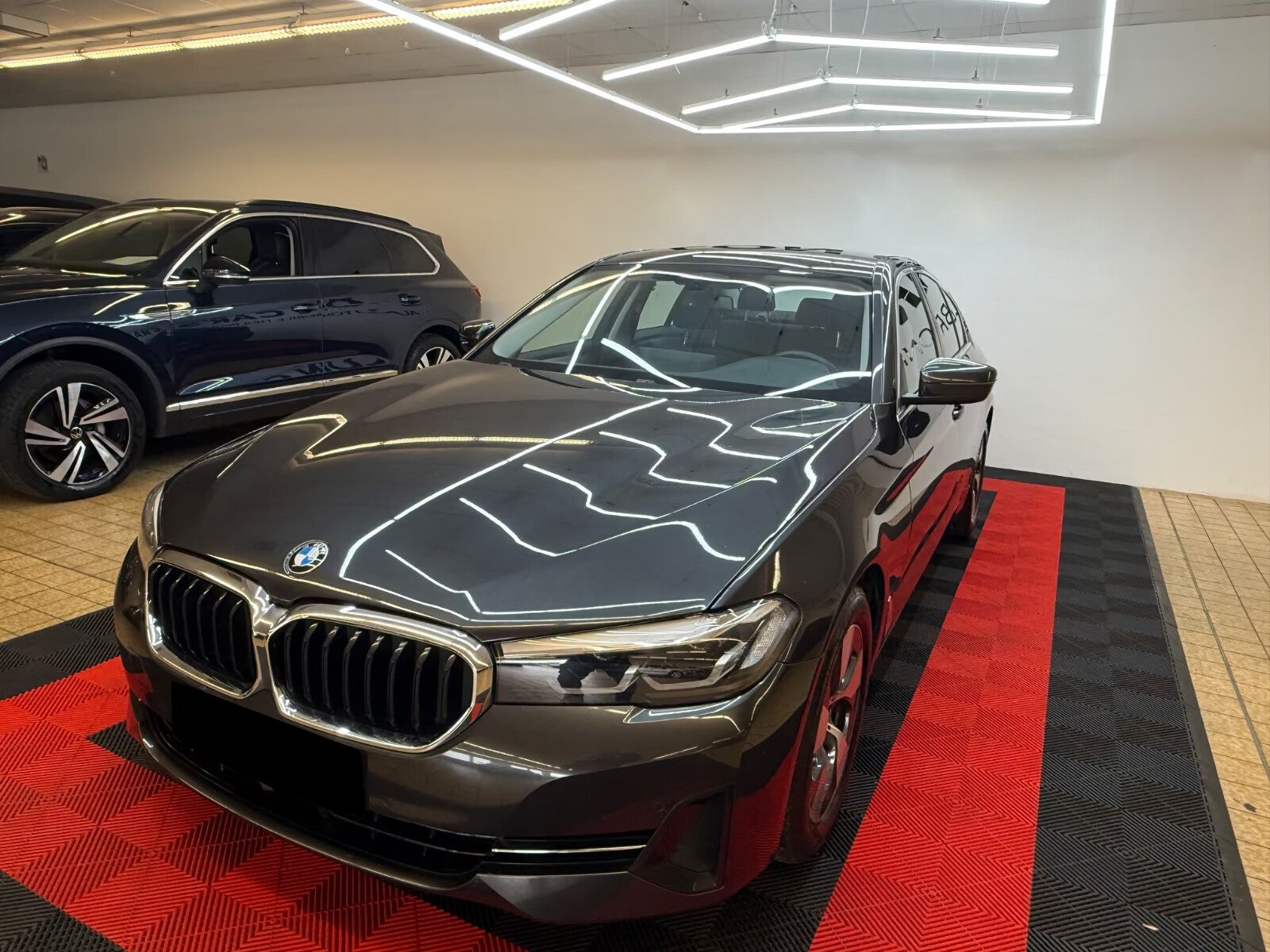 BMW 520 d Limousine/Navi/LED/Kamera/Erster H/