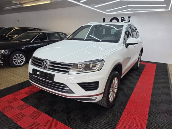 Volkswagen Touareg V6 TDI BMT Terrain Tech R-Line 4Motion