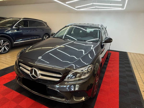 Mercedes-Benz C 220 d T 4 Matic Avantgarde/Navi/LED/Kamera