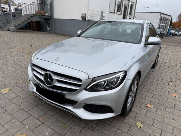 Mercedes-Benz C200CGI Benzin Avantgarde/Navi/LED/Kamera/HeadUp