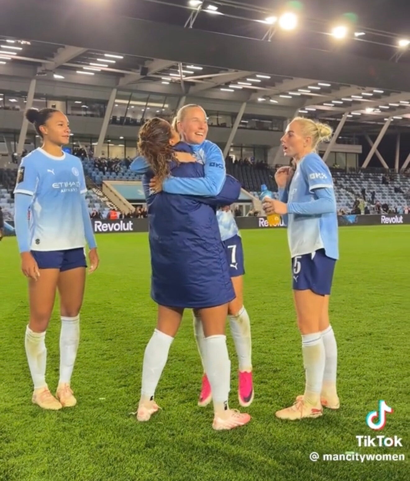 Players post-match interactions