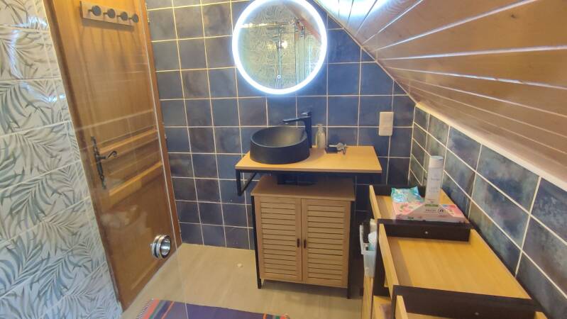 Salle de douche étage