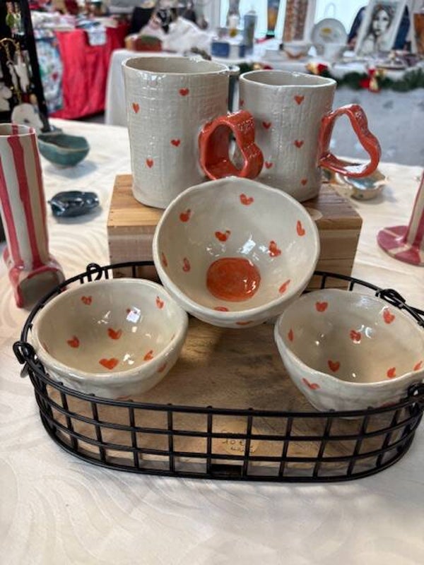 Ensemble Mugs petits coeurs + bols céréales