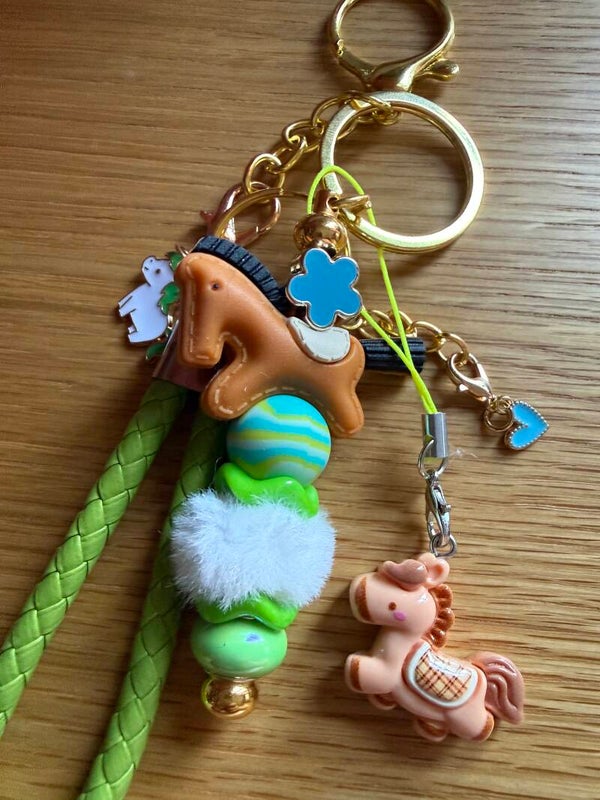 🐴 Porte-clés cheval vert pomme