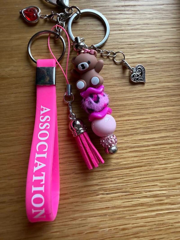 Porte-clés ourson rose “Association”