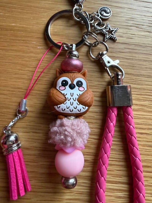 Porte-clés chouette rose vif