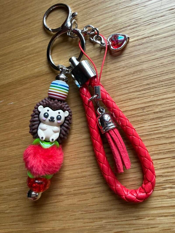 Porte-clés hérisson rouge