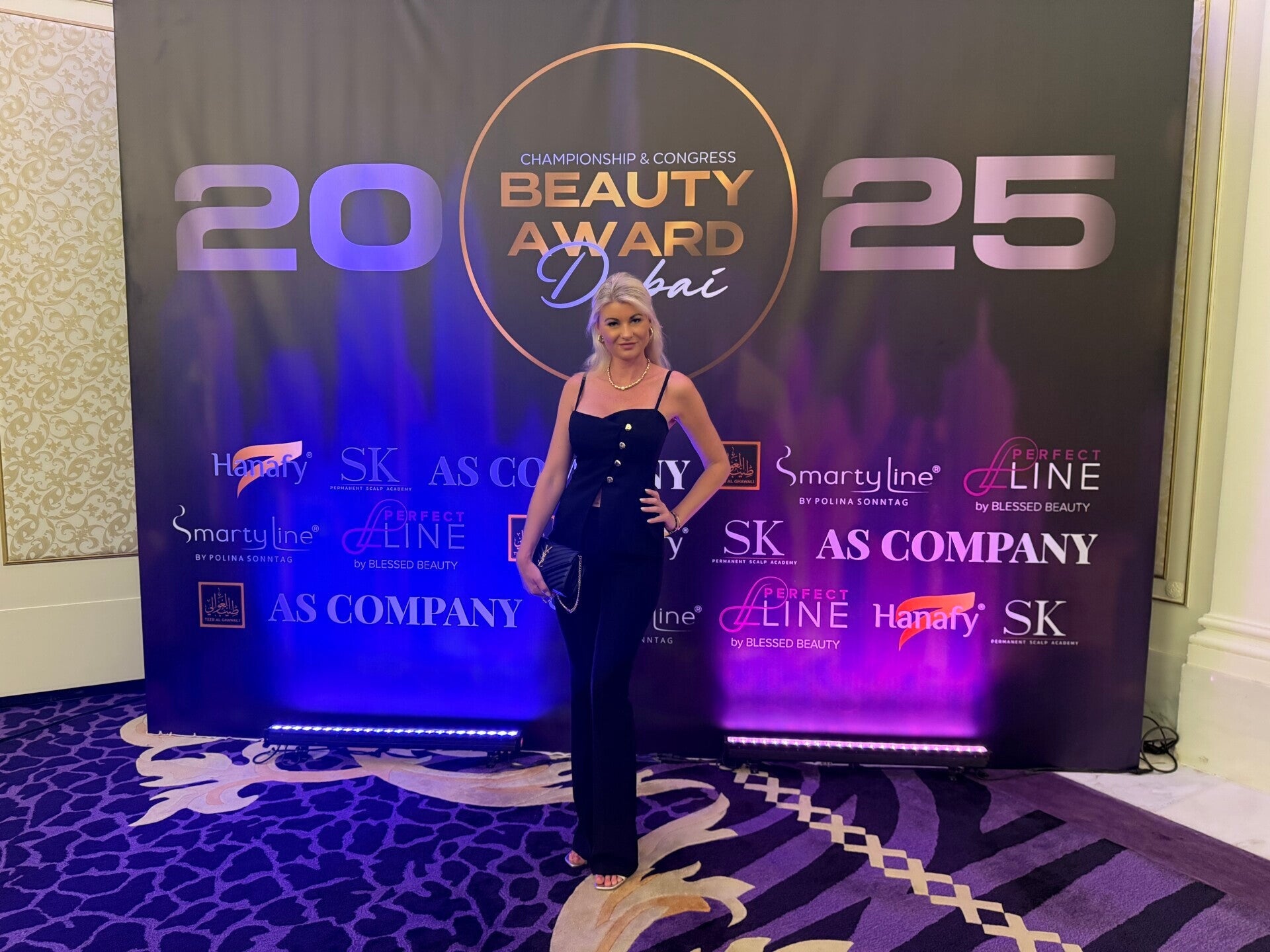 Astrid Sellner – Auszeichnung und internationaler Permanent-Make-up-Wettbewerb