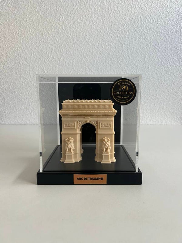 Arc de Triomphe