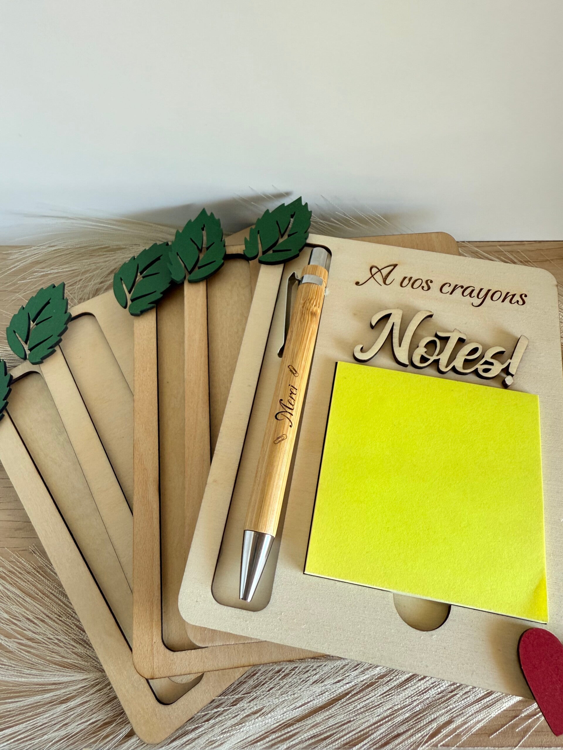 Support Post-it avec stylo