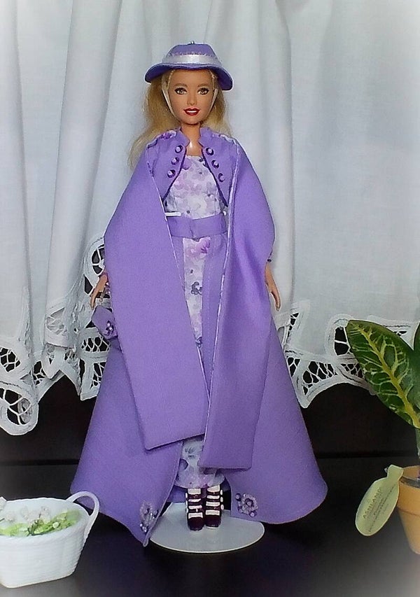Lovely in Lavender Dress and Accessories