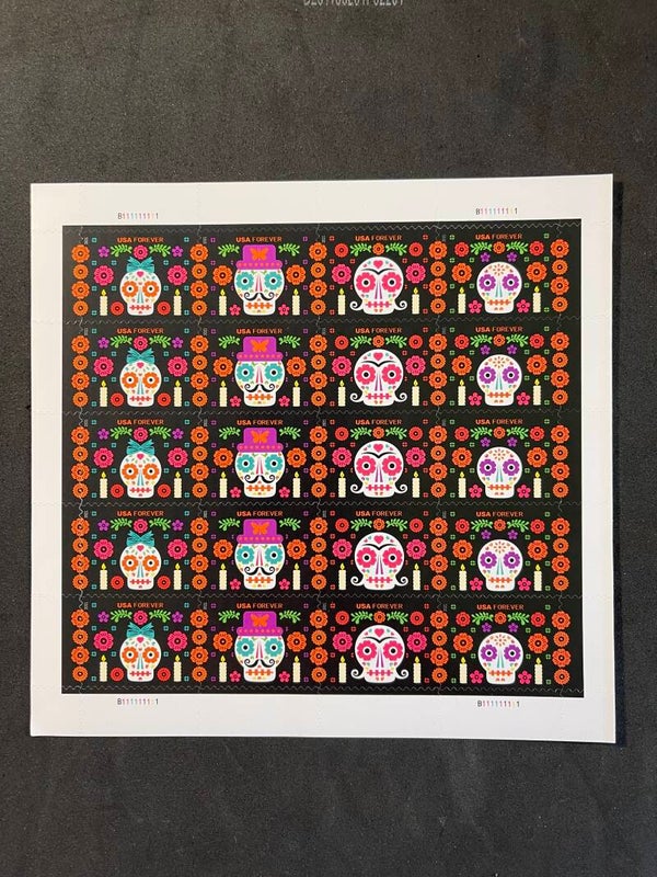 Skulls Day of the Dead sheet of 20 forever stamps MNH