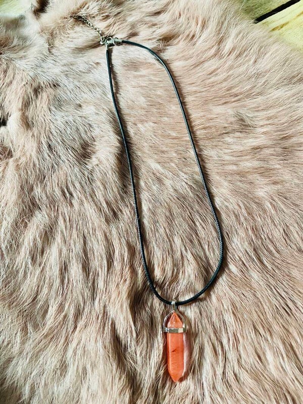 Ketting met edelsteen