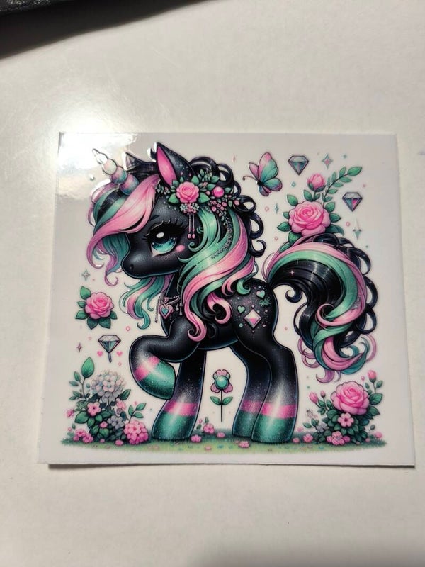 RubOn "M" 4 - Einhorn