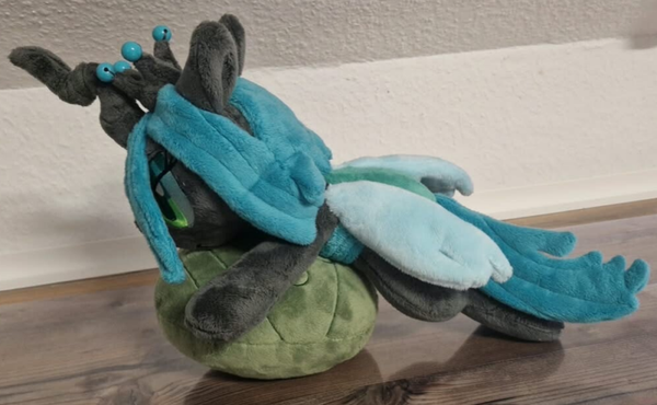 Chrysalis Beanie with Larval Egg