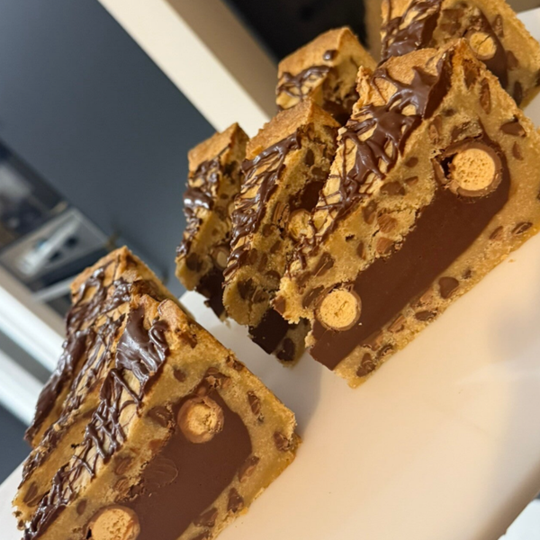 NUTELLA AND MALTESER COOKIE PIE