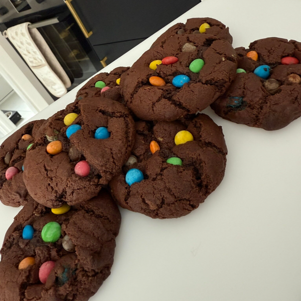 DOUBLE CHOCOLATE SMARTIE COOKIE