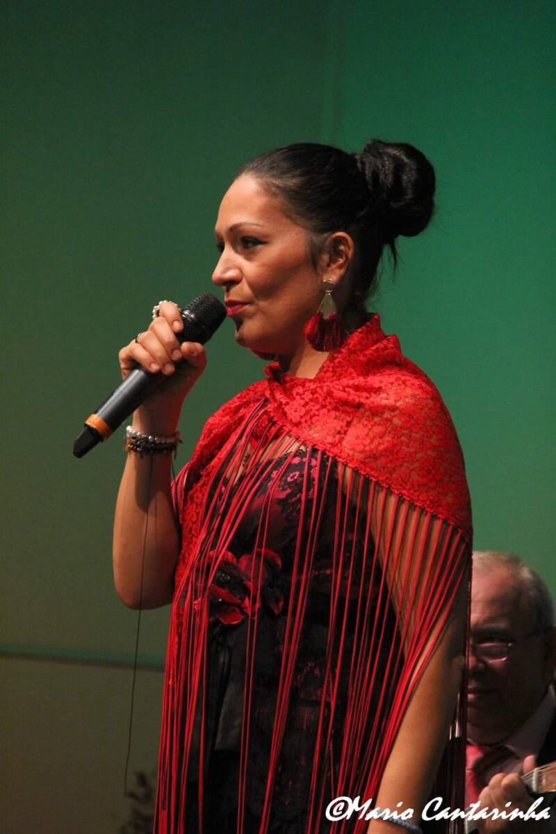 Jenyfer Raínho chanteuse de fados