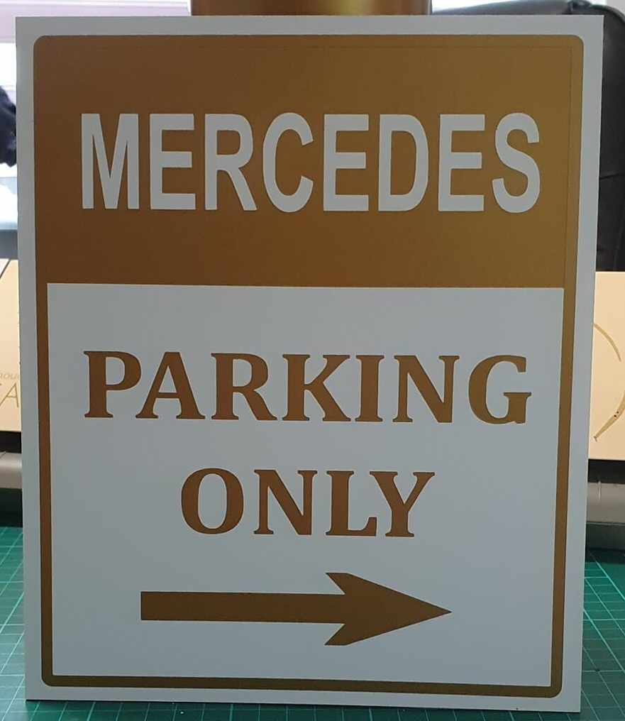 parking bord Mercedes