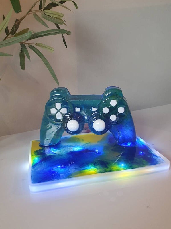 Manette lumineuse en résine époxy
