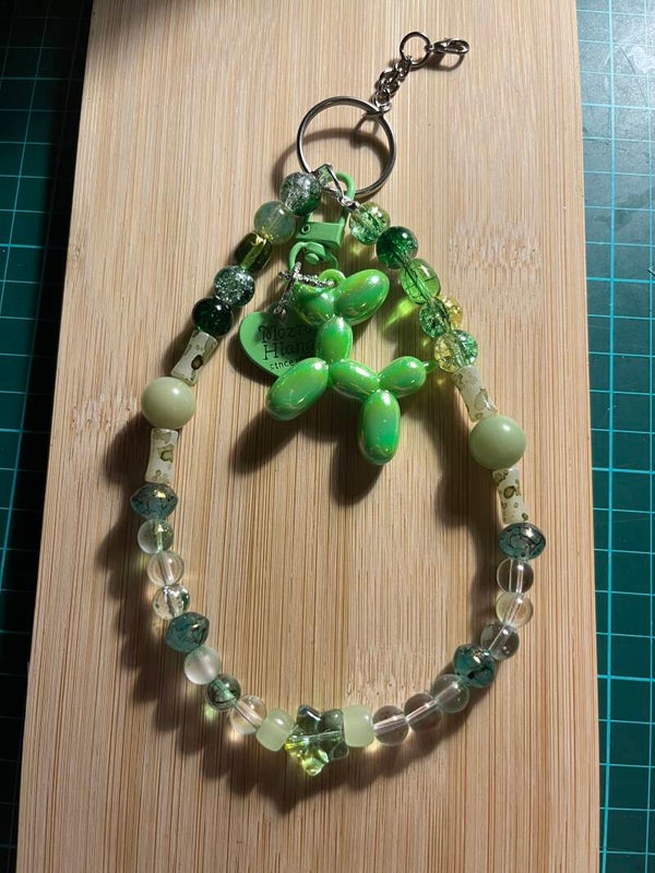 Balloon dog bag charm green