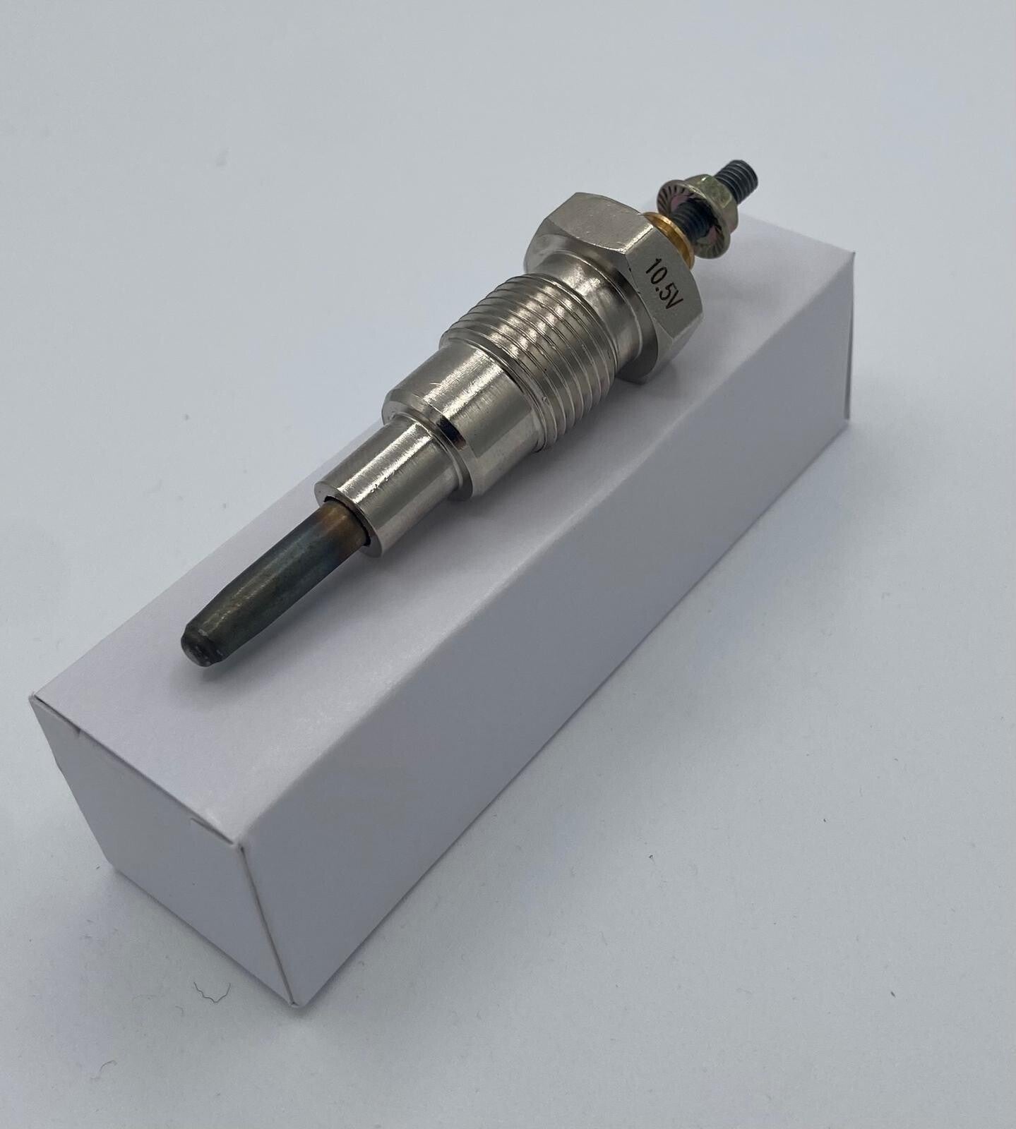 Glühstift Glühkerze 10,5V zB Porsche Diesel