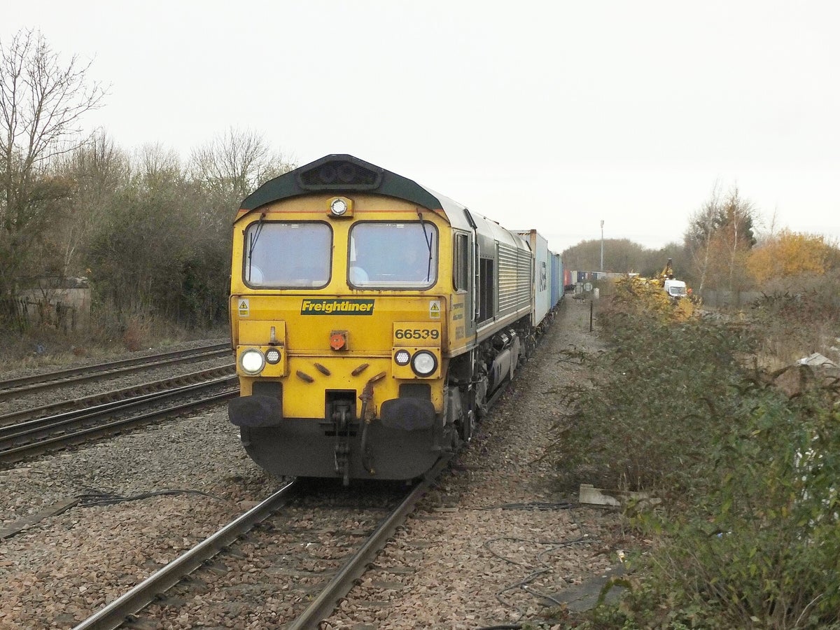 22/11/2019 : Class 66 | RailwayTrainPhotographs