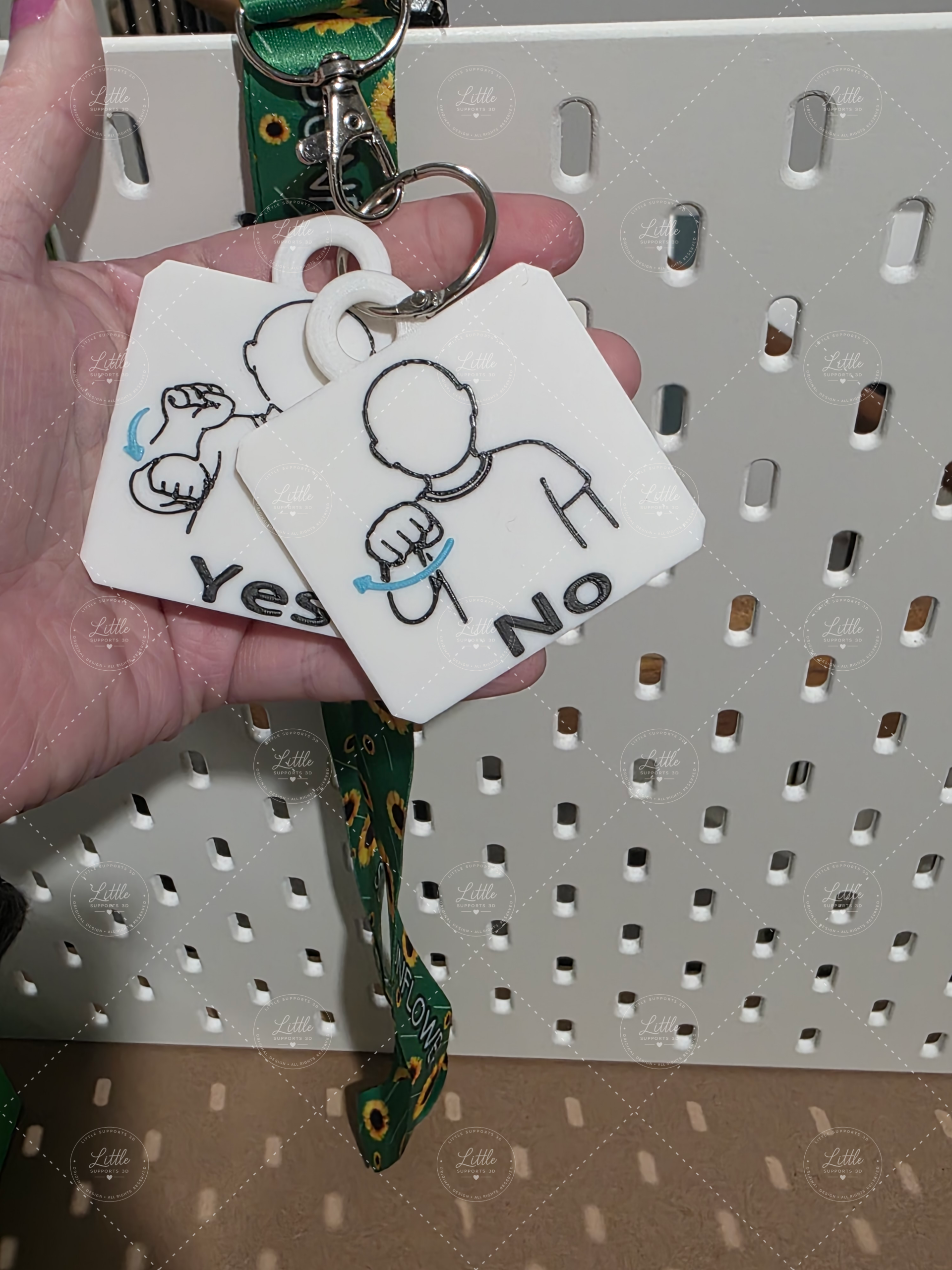 Personalised Auslan Communication Tags